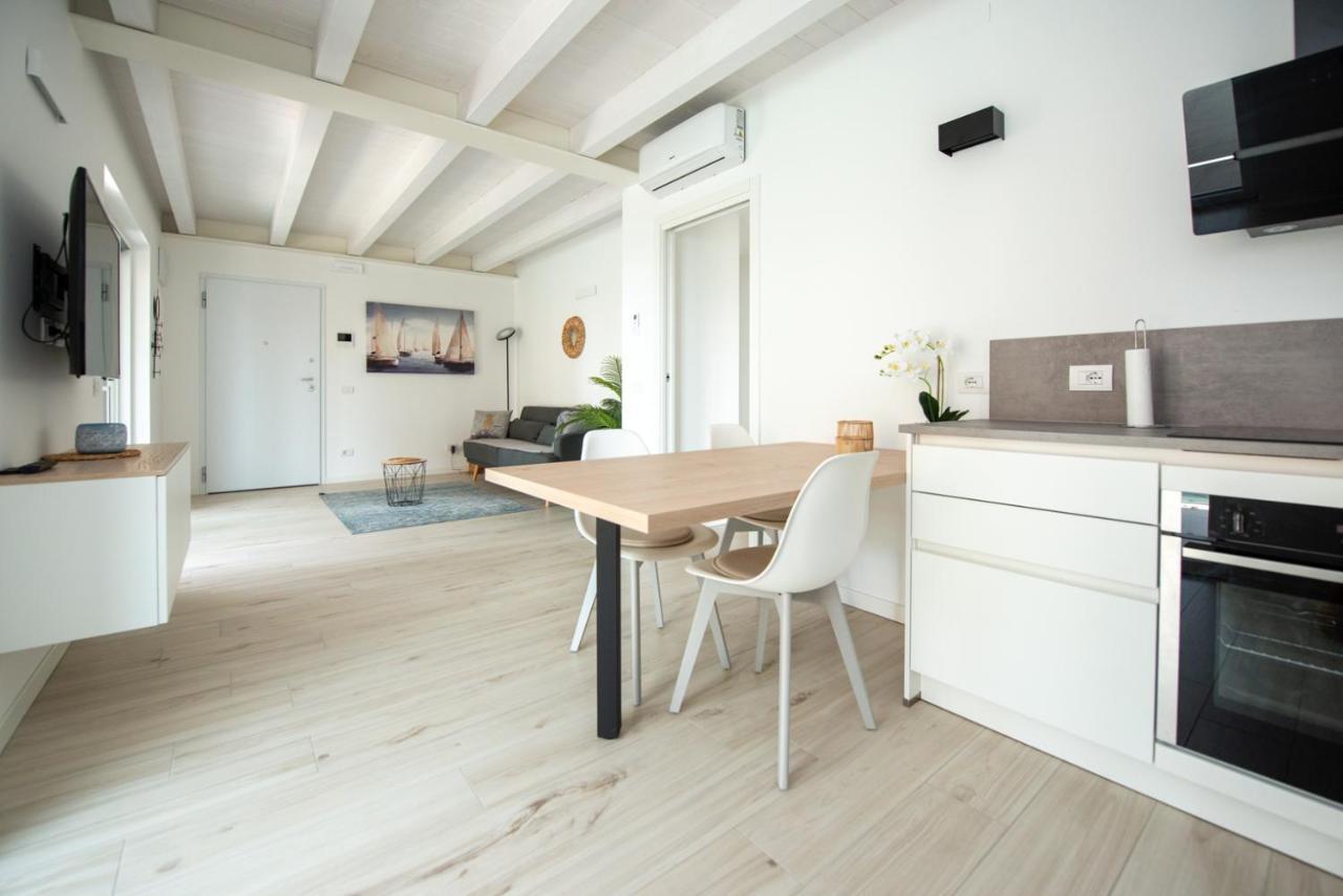 Lake Dream Apartment With Pool In Bardolino Luaran gambar