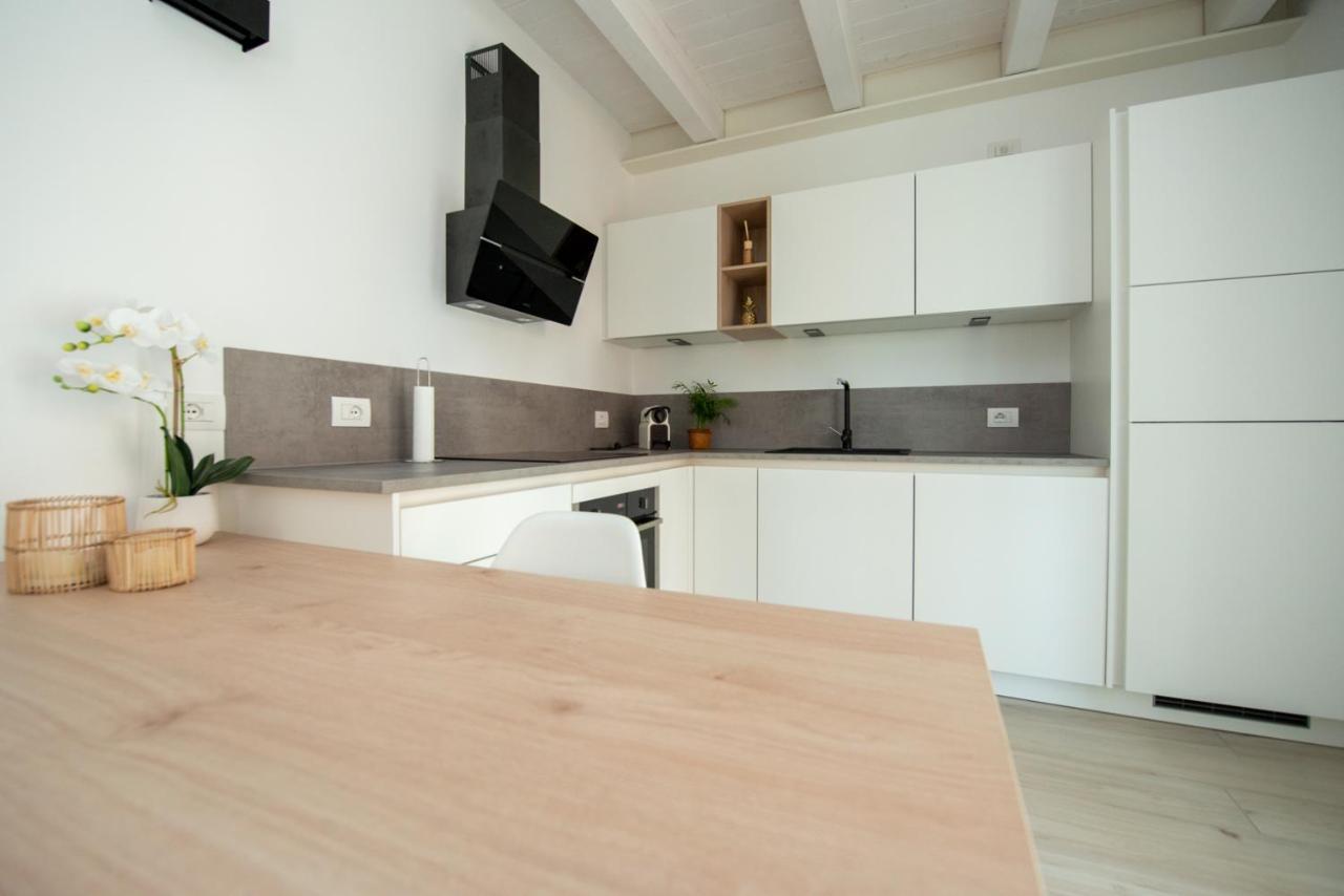 Lake Dream Apartment With Pool In Bardolino Luaran gambar