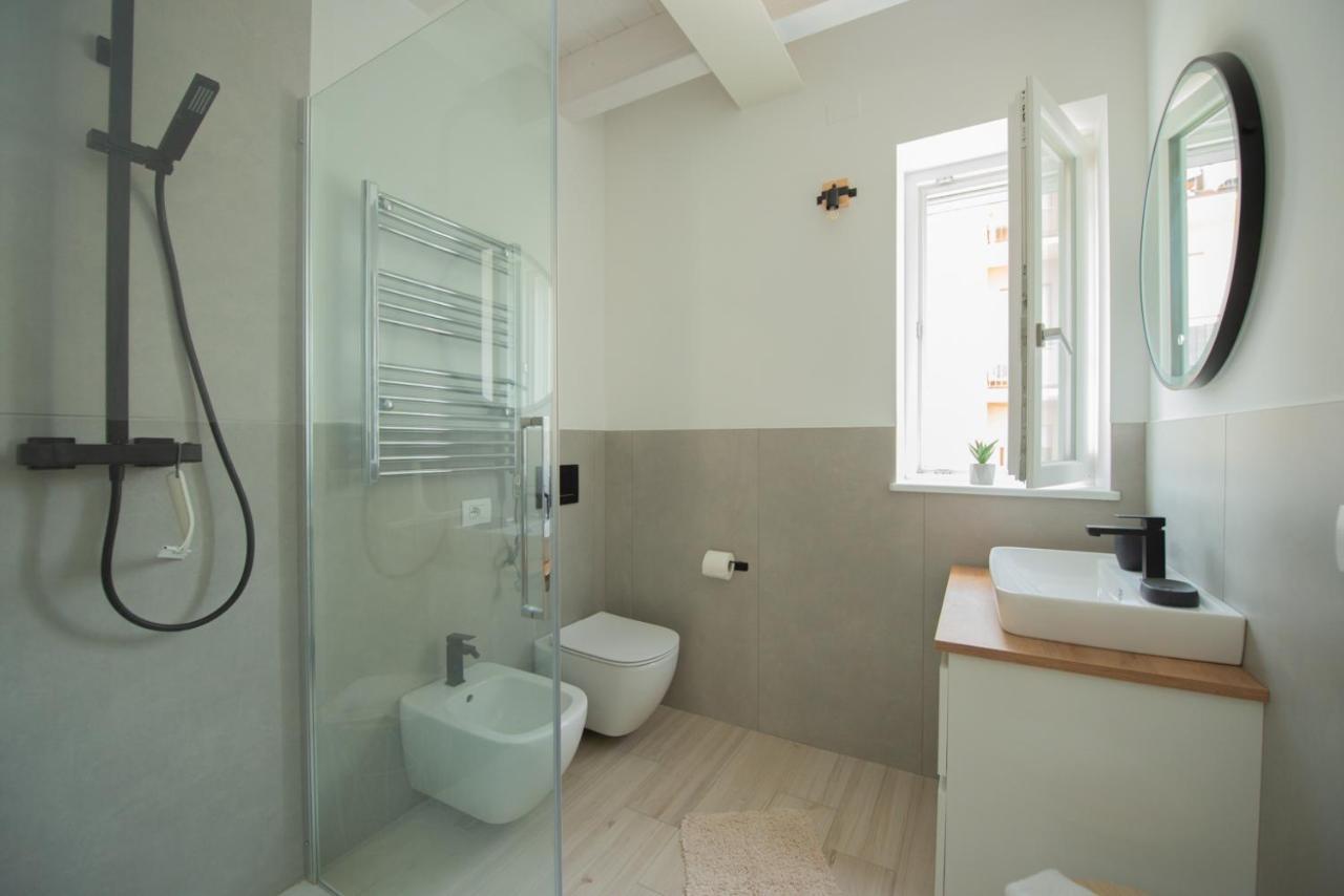 Lake Dream Apartment With Pool In Bardolino Luaran gambar